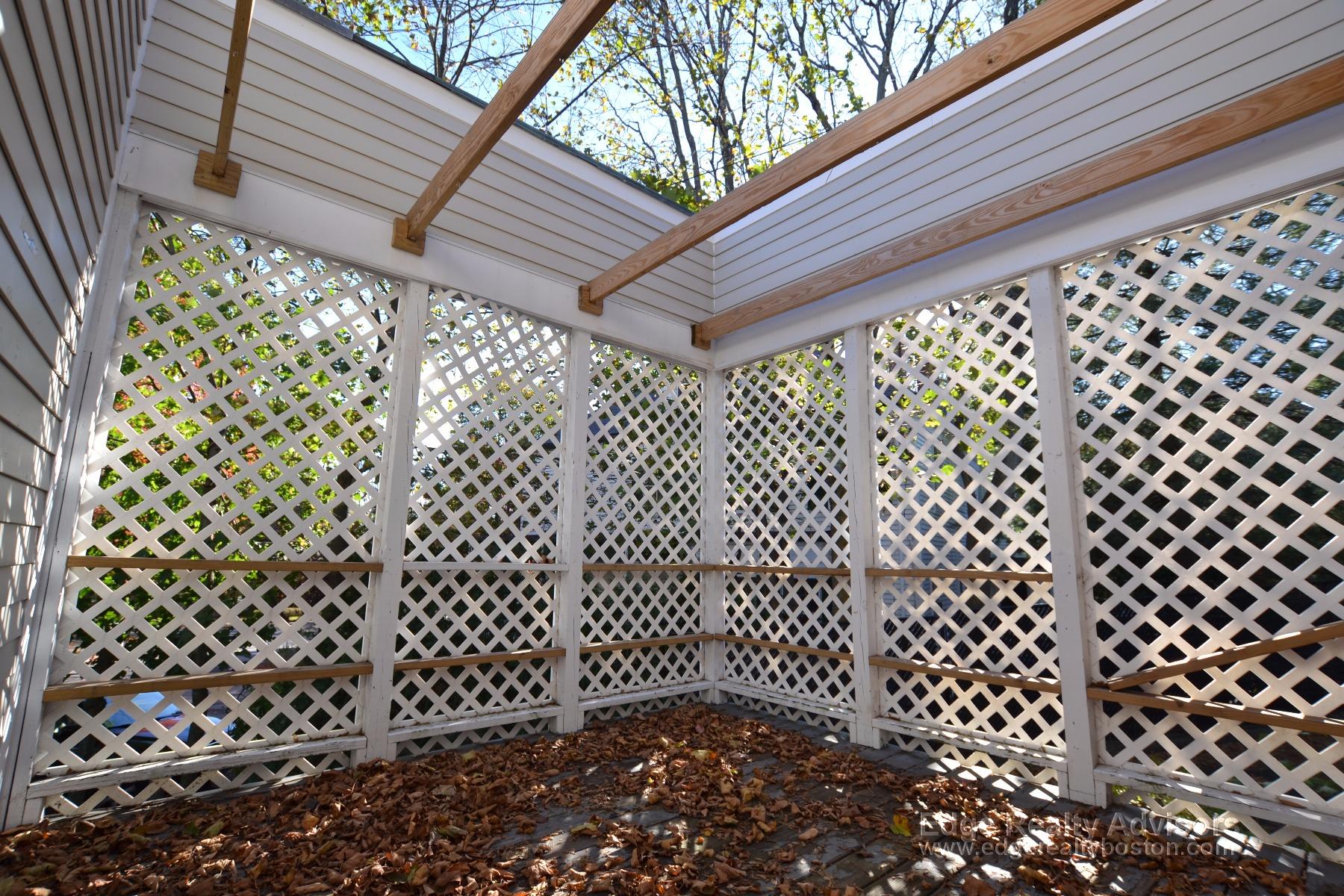 6 bed, 4+ bath apartment for rent at 64 Corey Rd Unit 1, Brighton — photo 16 of 18