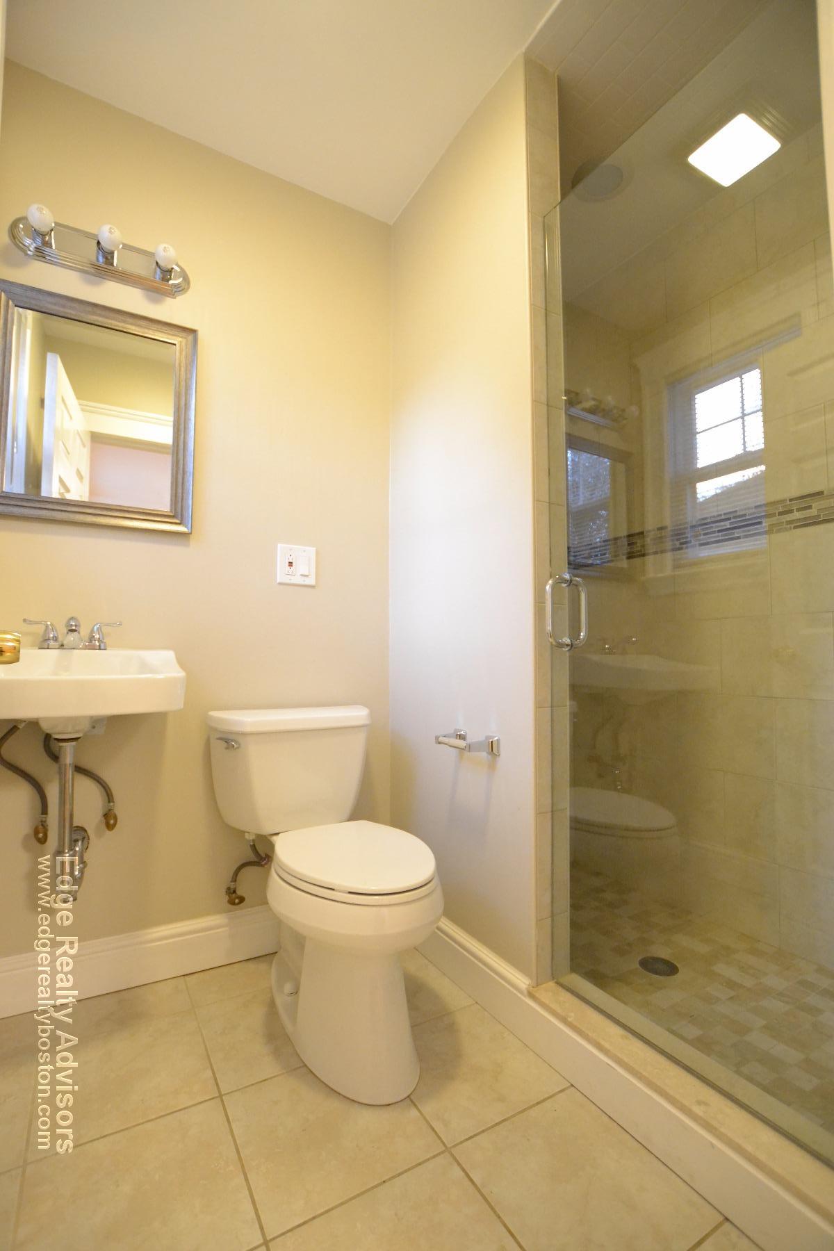 6 bed, 4+ bath apartment for rent at 64 Corey Rd Unit 1, Brighton — photo 14 of 18