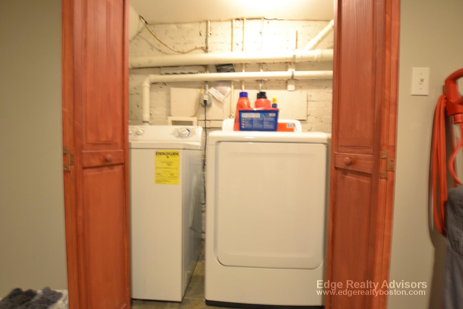 4 bed, 2 bath apartment for rent at 42 Allston St Unit 1, Allston — photo 9 of 9