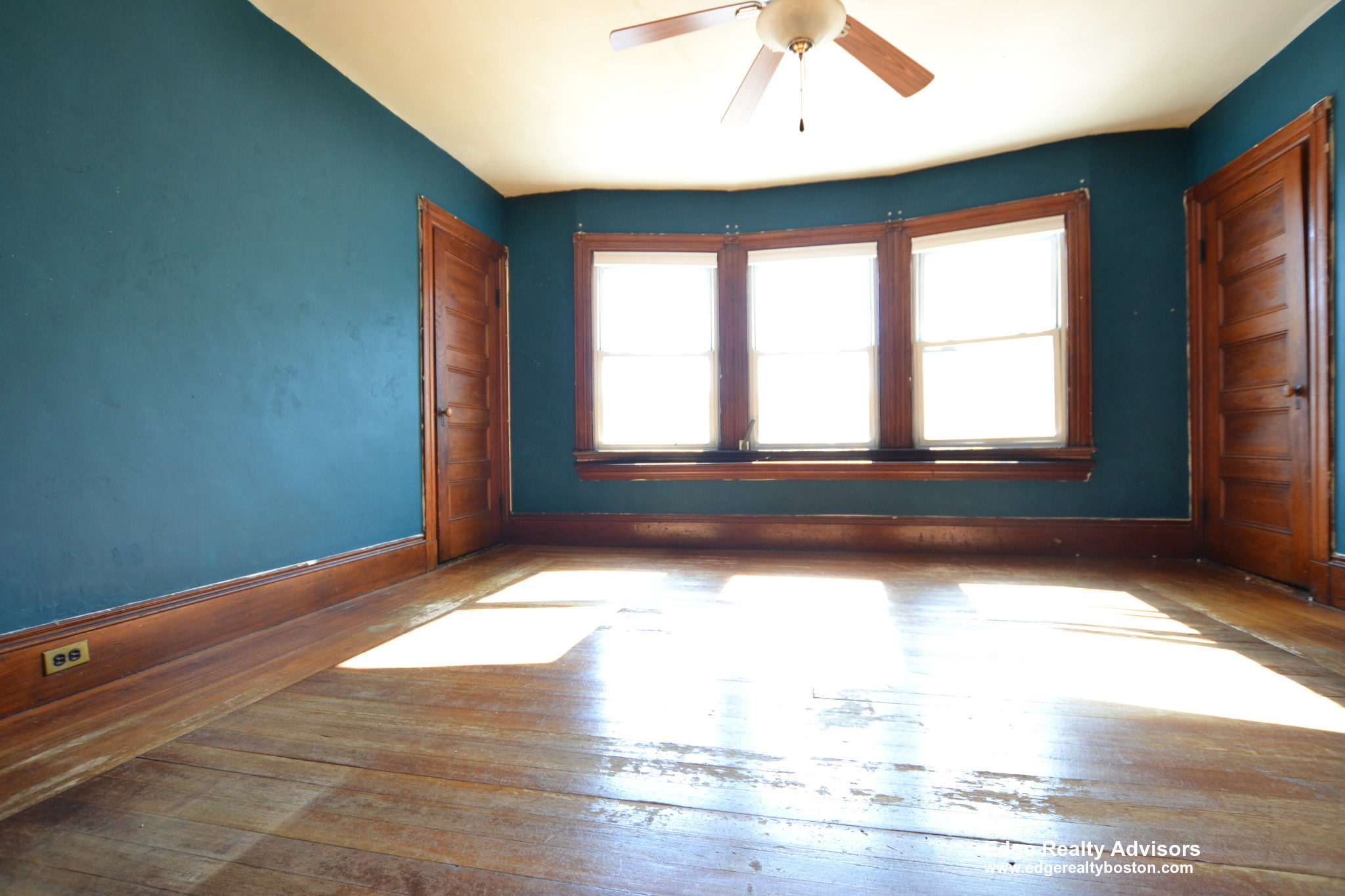 4 bed, 1.5 bath apartment for rent at 22 Surrey St Unit 1, Brighton — photo 9 of 9