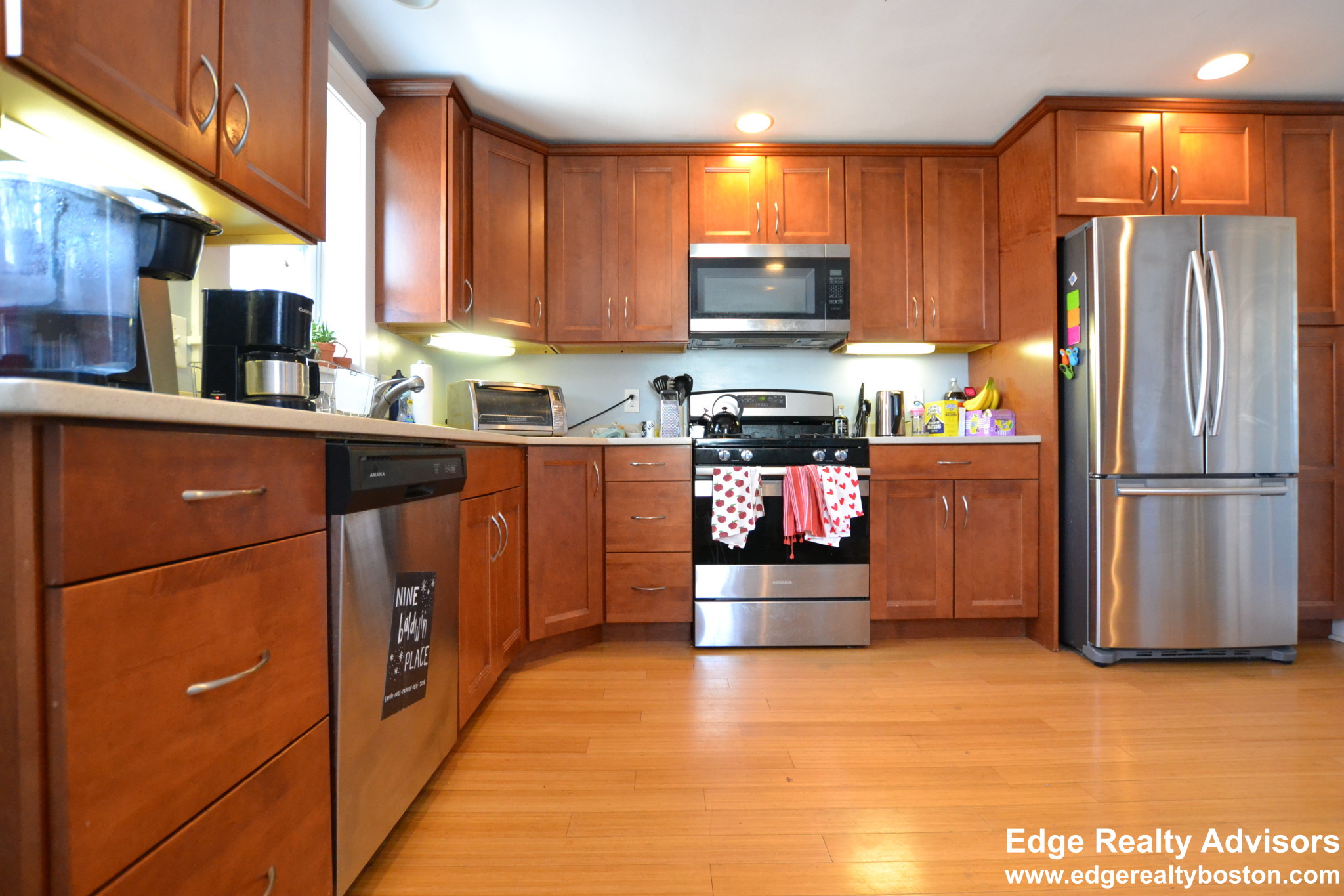 3 bed, 1 bath apartment for rent at 9 Baldwin Pl Unit 1, Brighton