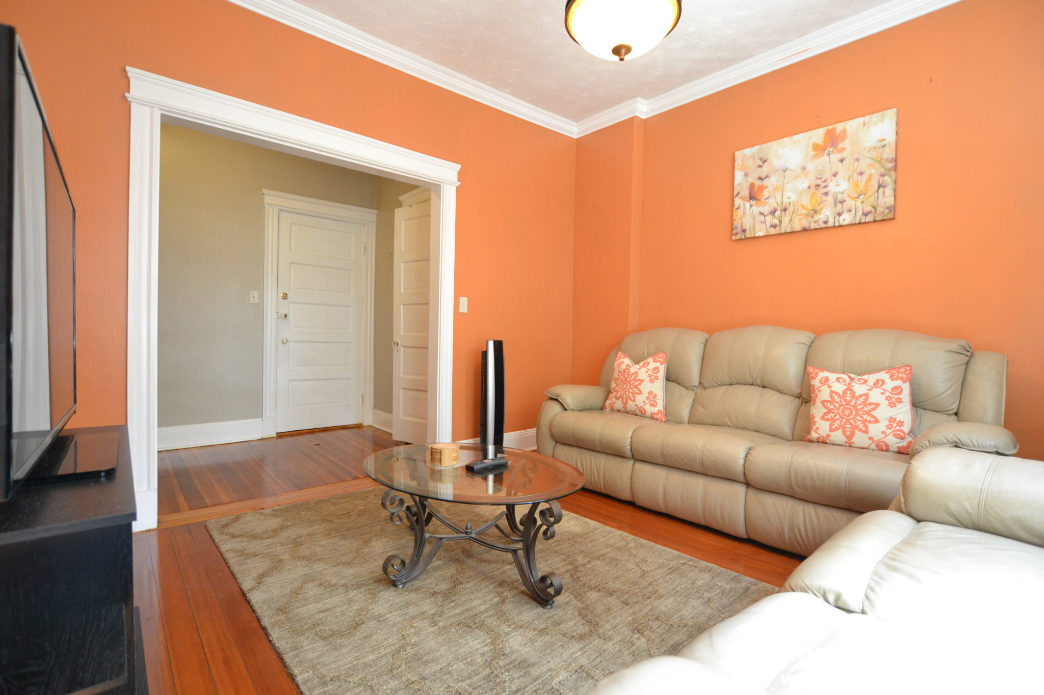 1 bed, 1 bath apartment for rent at 4 Colliston Rd Unit 2, Brighton — photo 2 of 5