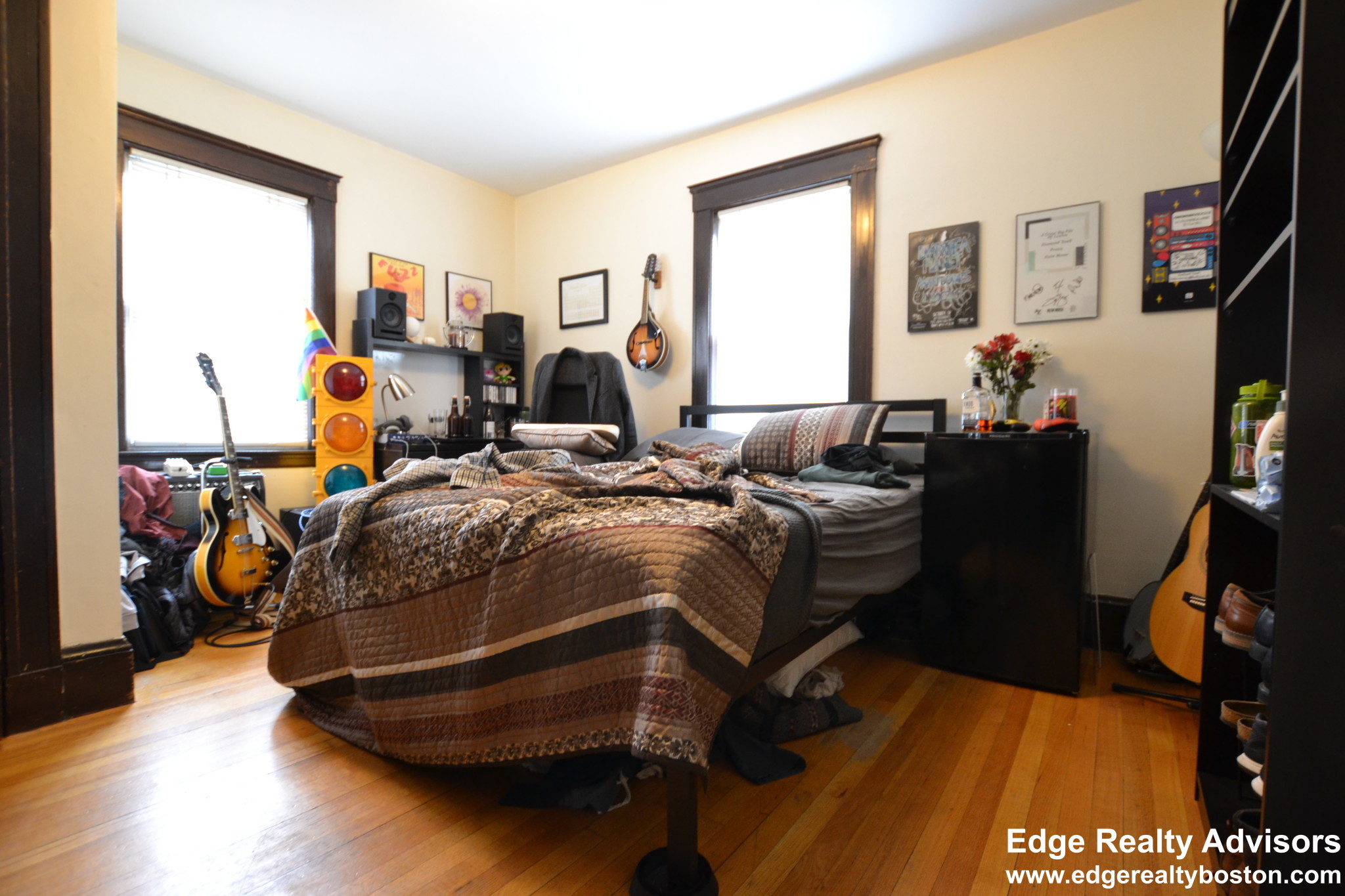 3 bed, 1 bath apartment for rent at 7 Dickinson Rd Unit 1, Brighton — photo 7 of 8