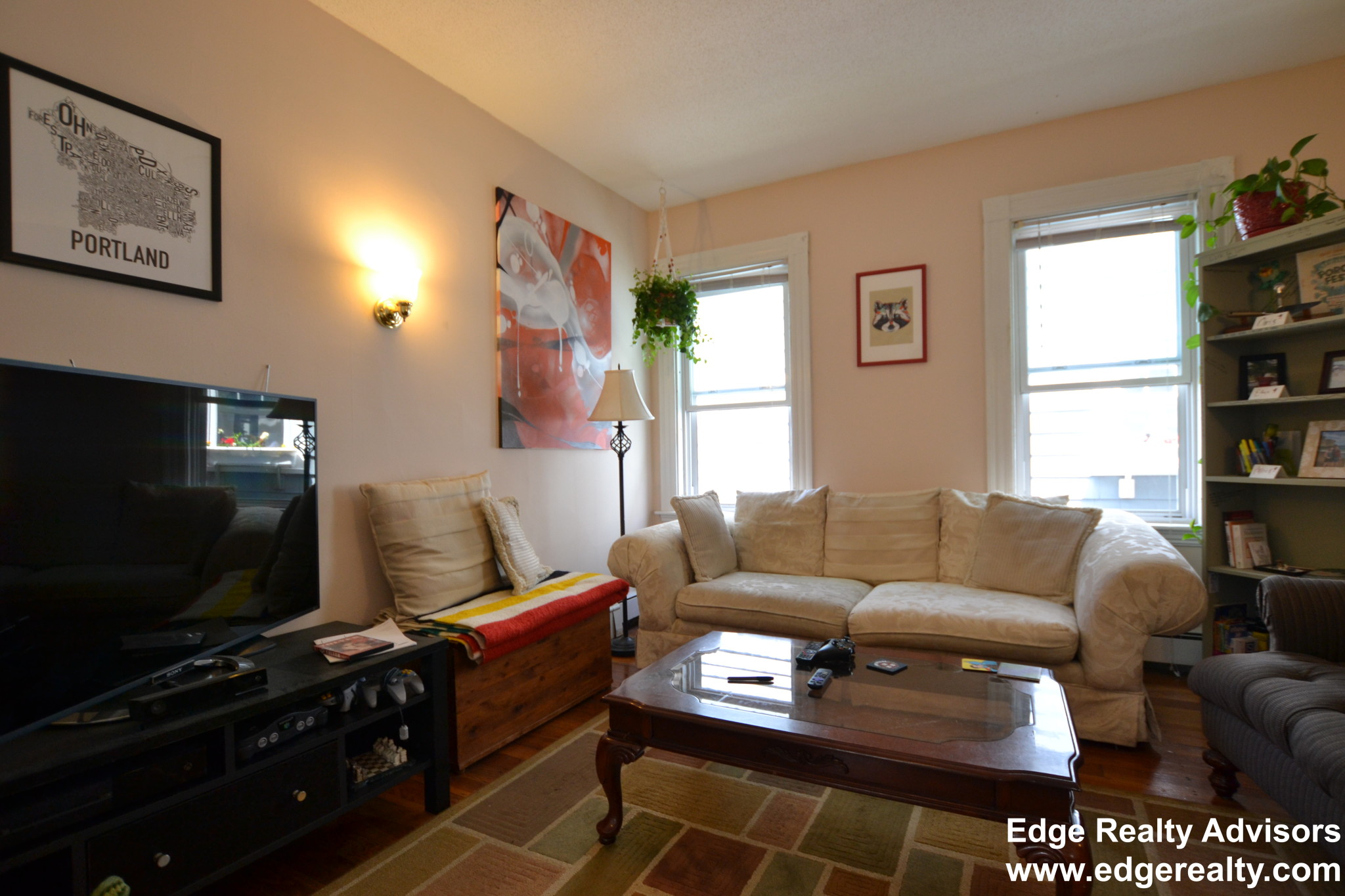 3 bed, 1 bath apartment for rent at 53 Shannon St Unit 1, Brighton — photo 4 of 9