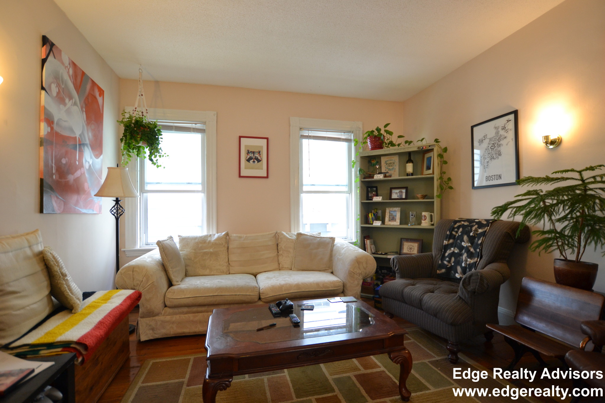 3 bed, 1 bath apartment for rent at 53 Shannon St Unit 1, Brighton — photo 3 of 9