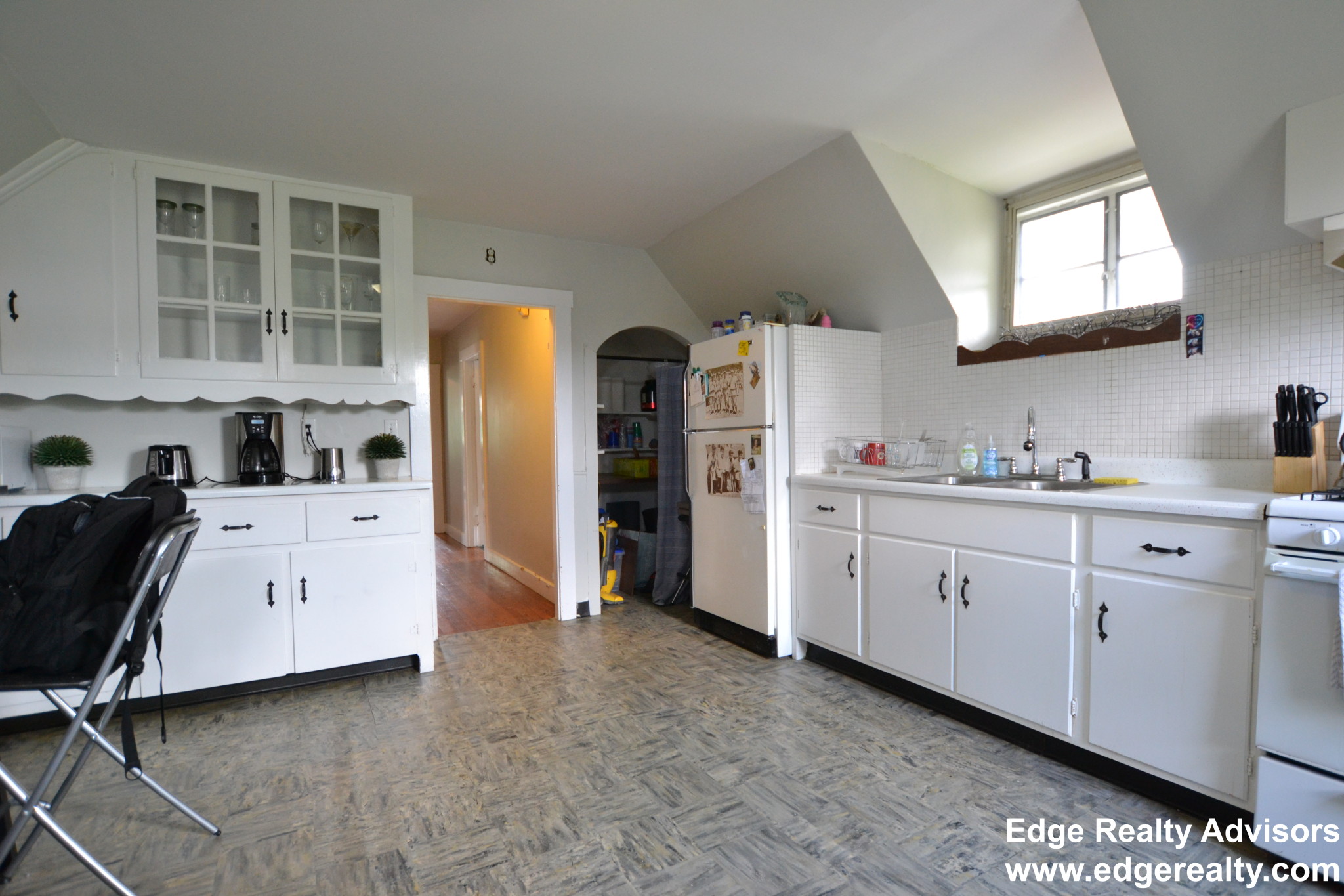 1 bed, 1 bath apartment for rent at 55 Shannon St Unit 2, Brighton — photo 2 of 6