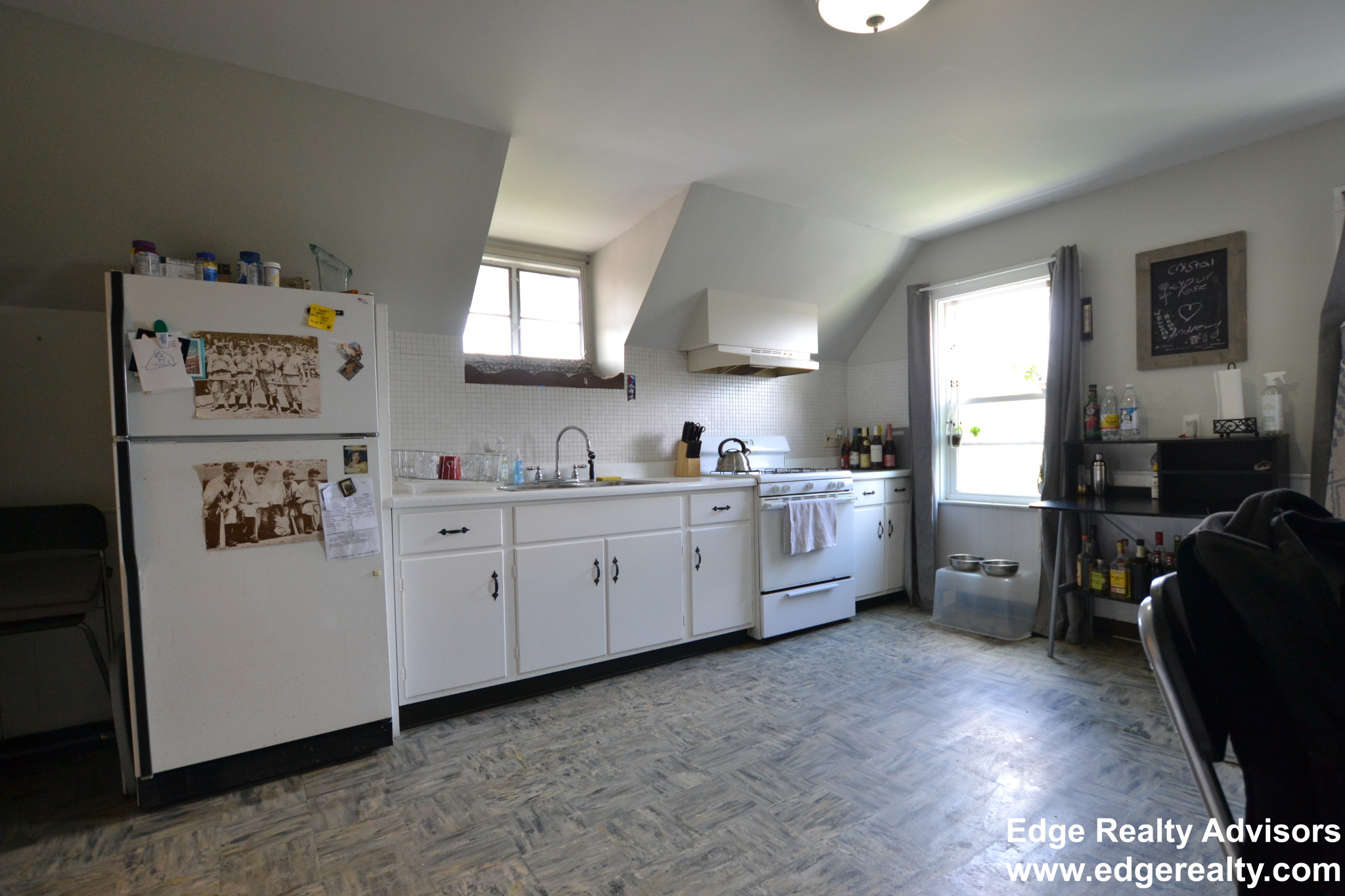 1 bed, 1 bath apartment for rent at 55 Shannon St Unit 2, Brighton — photo 1 of 6