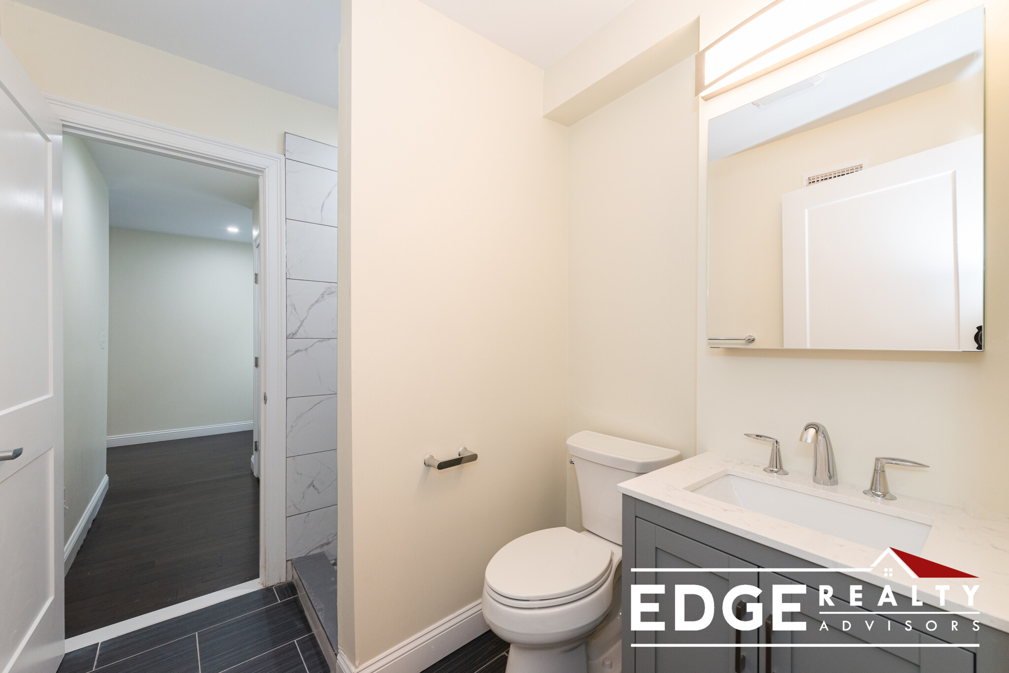 6 bed, 4+ bath apartment for rent at 9 Marion St Unit 1, Tufts University — photo 6 of 23