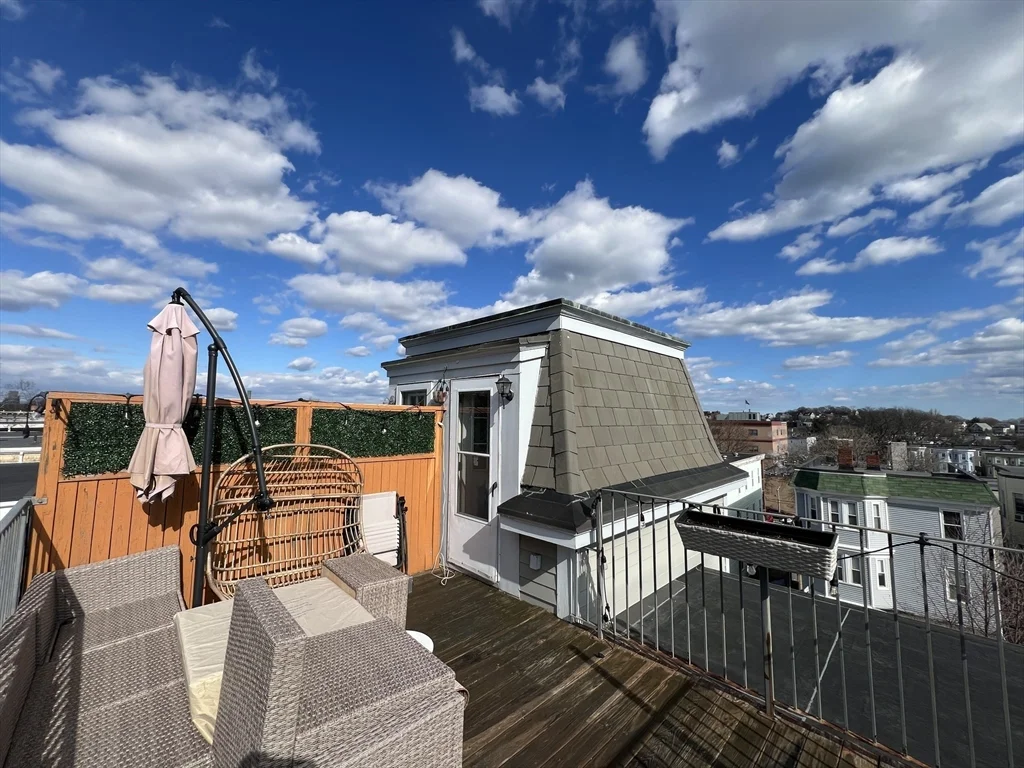 111 Pleasant St, Dorchester