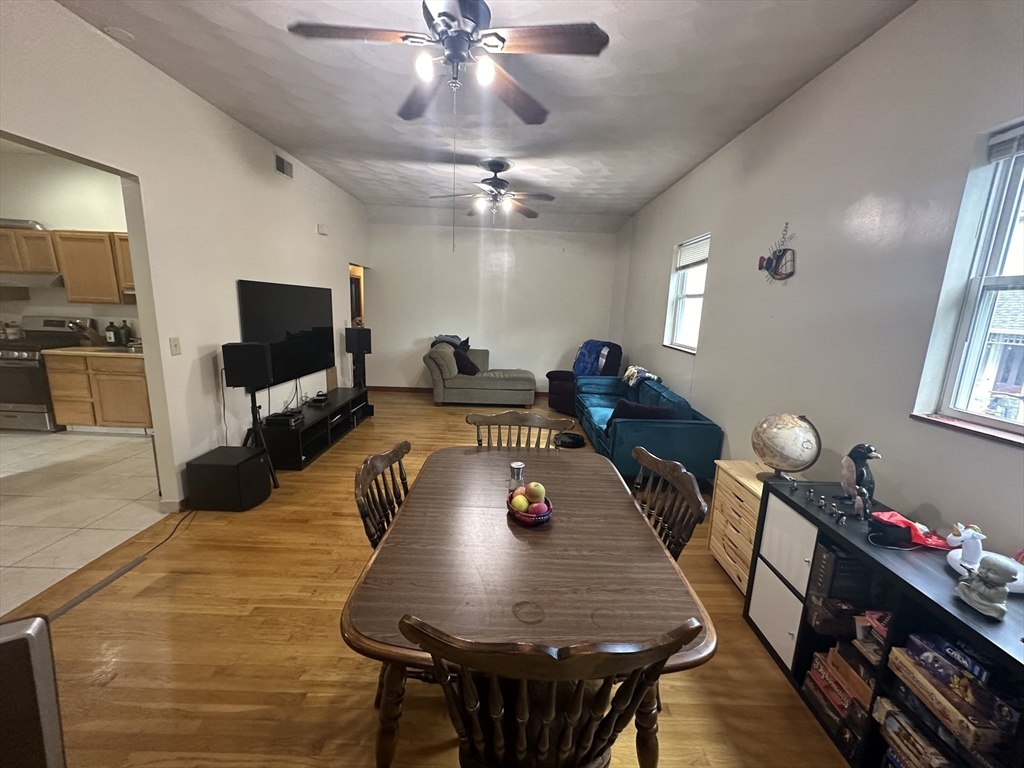 37 Munroe St, Prospect Hill