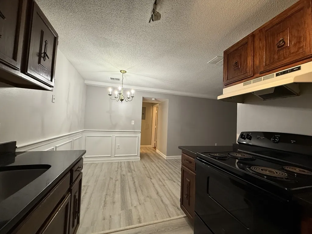 34 Walden Dr, Natick