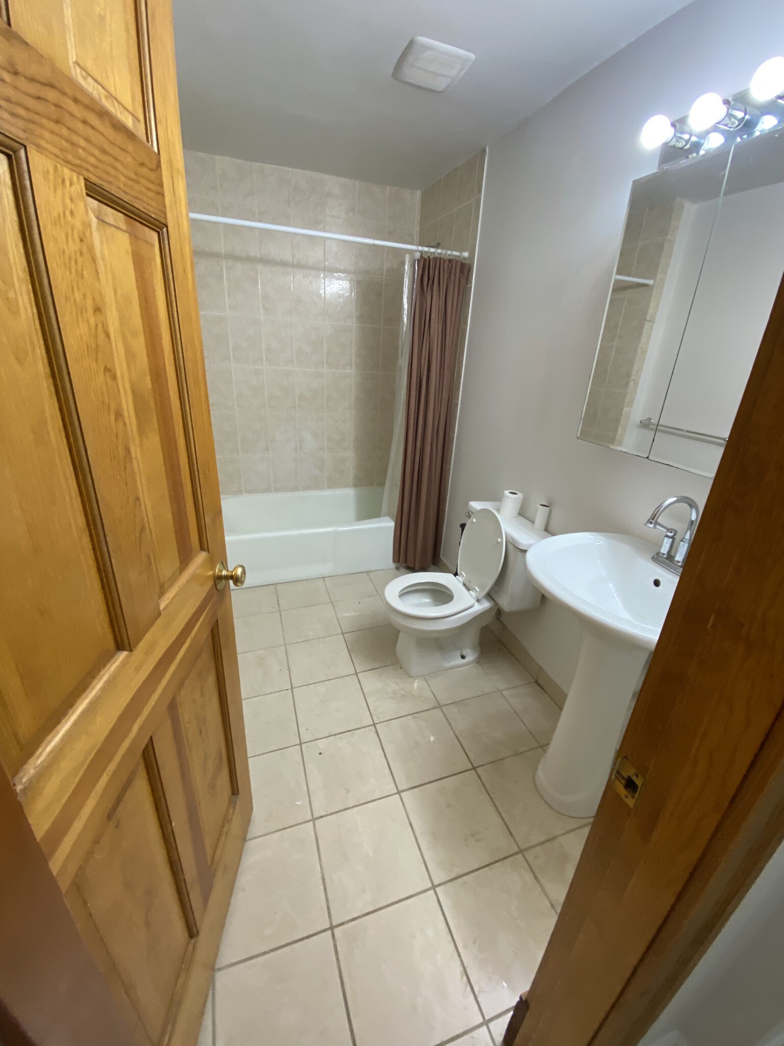 41 East Springfield, South End