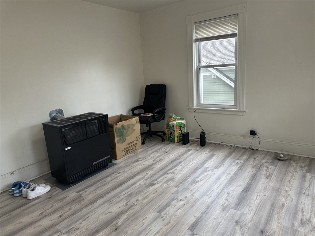 14 Hooper, Worcester