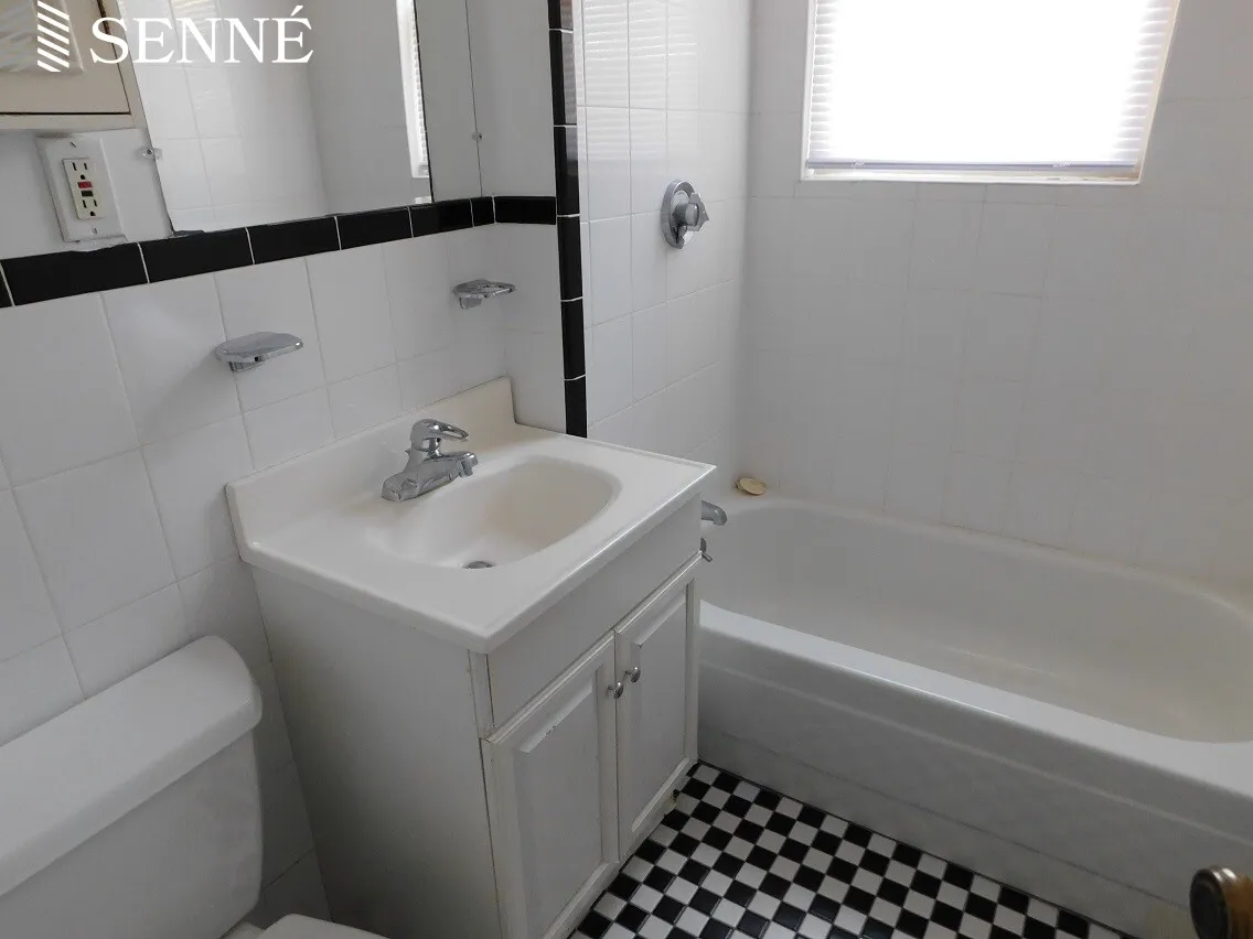 52 Garden St, Neighborhood Nine