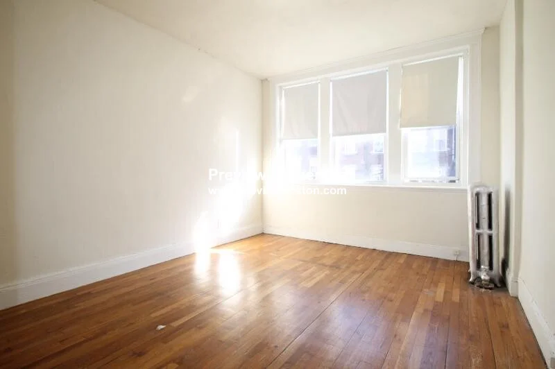 109 Brainerd Rd, Allston