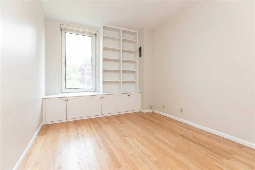 492 Beacon St, Back Bay