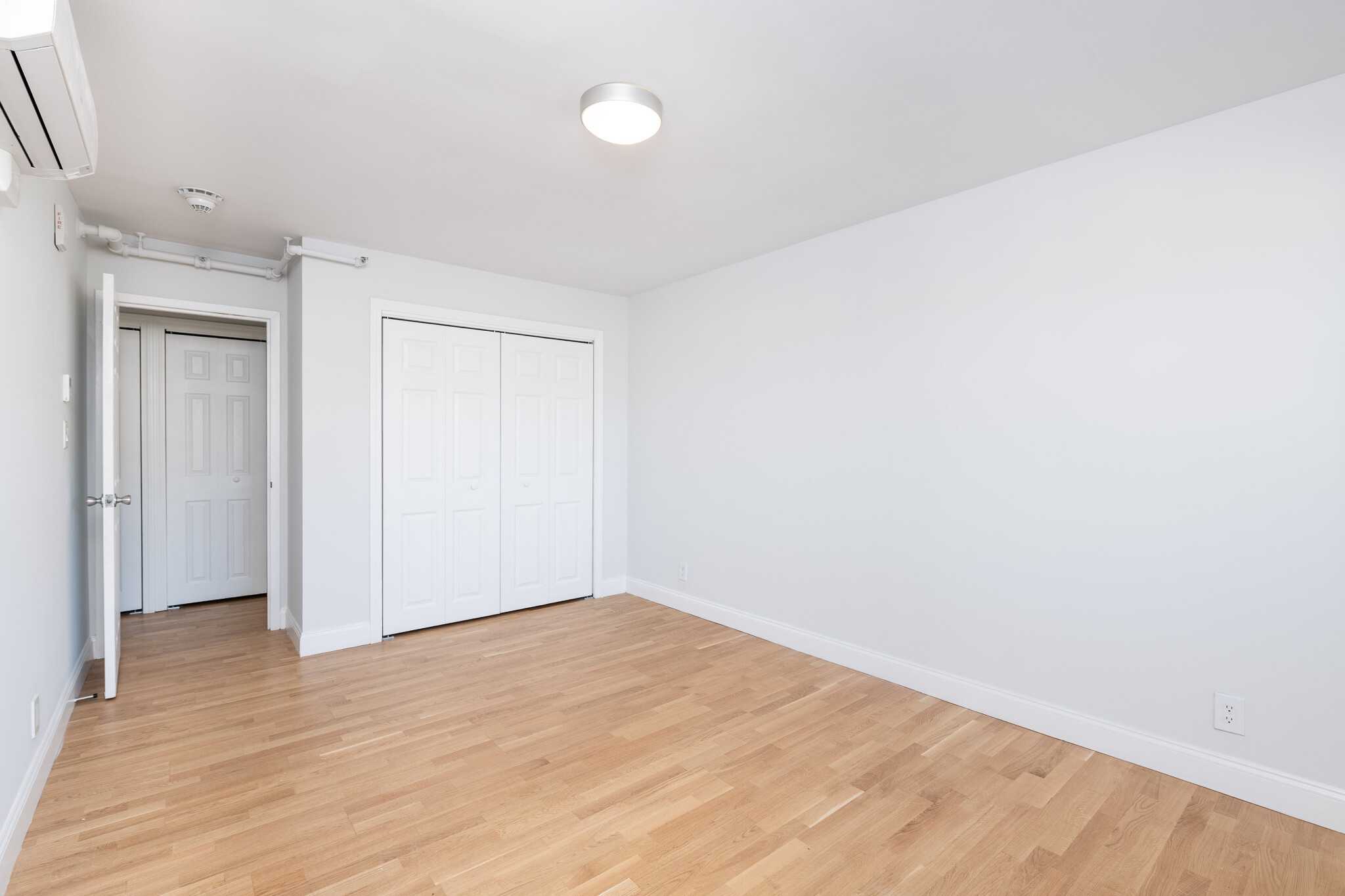 1410 Columbia Rd, South Boston