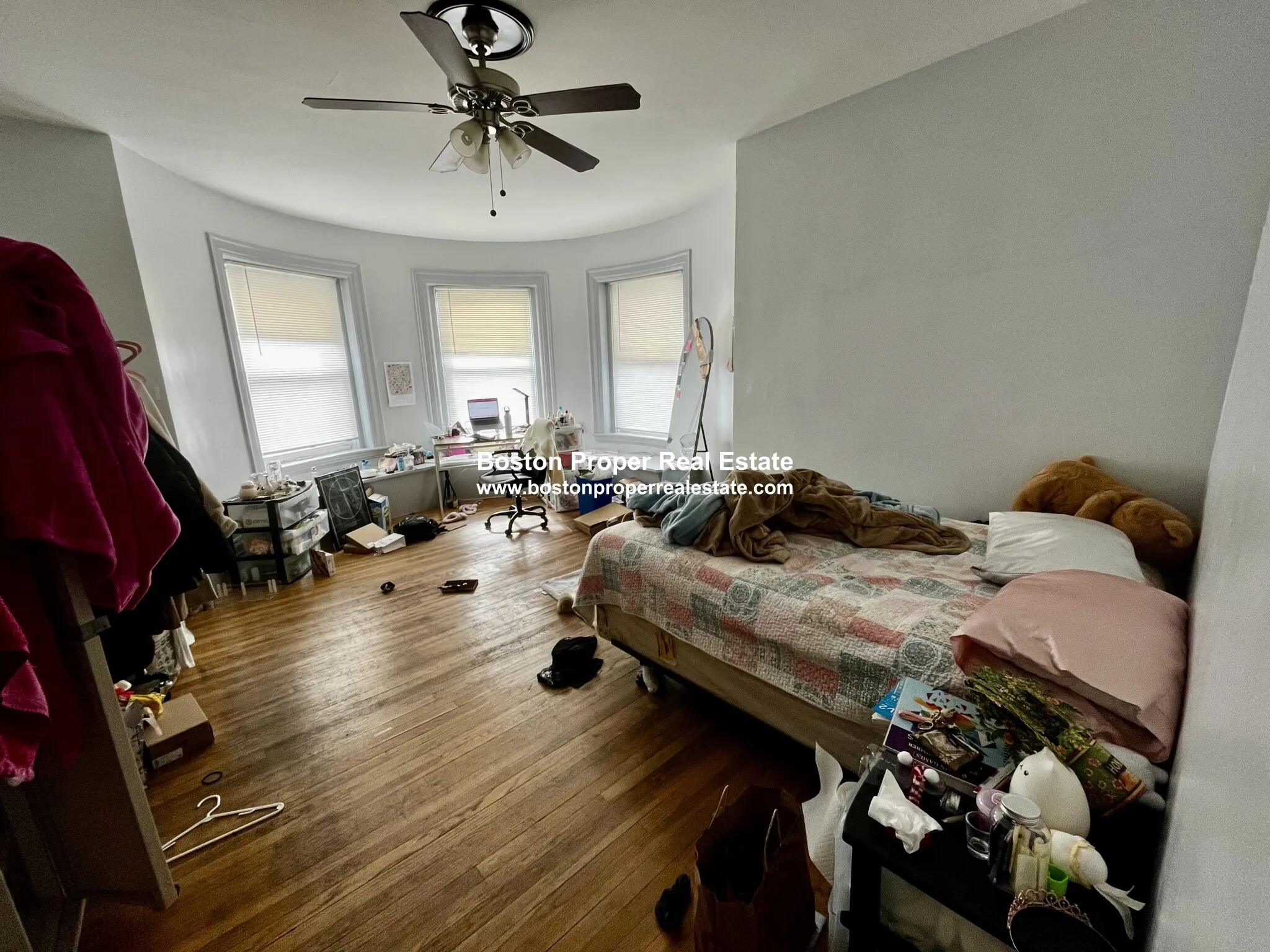 1091 Boylston St, Fenway