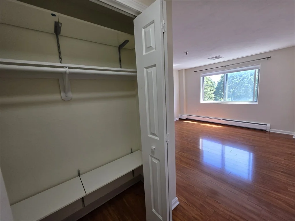 230 Willard St, Quincy