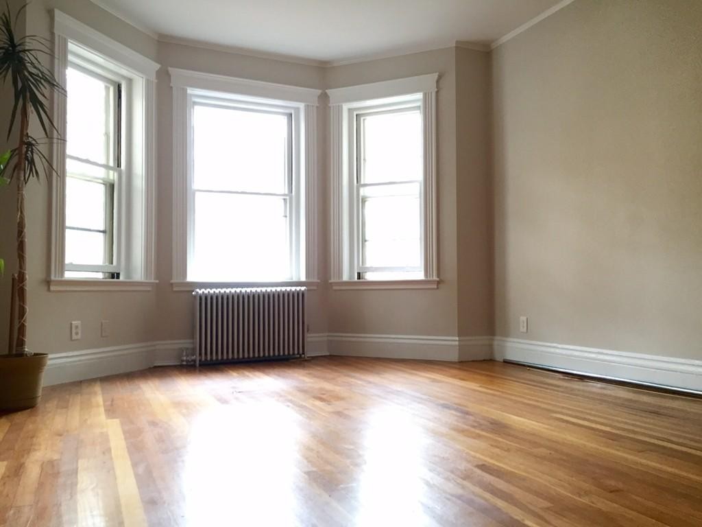 40 Parkman St, Coolidge Corner