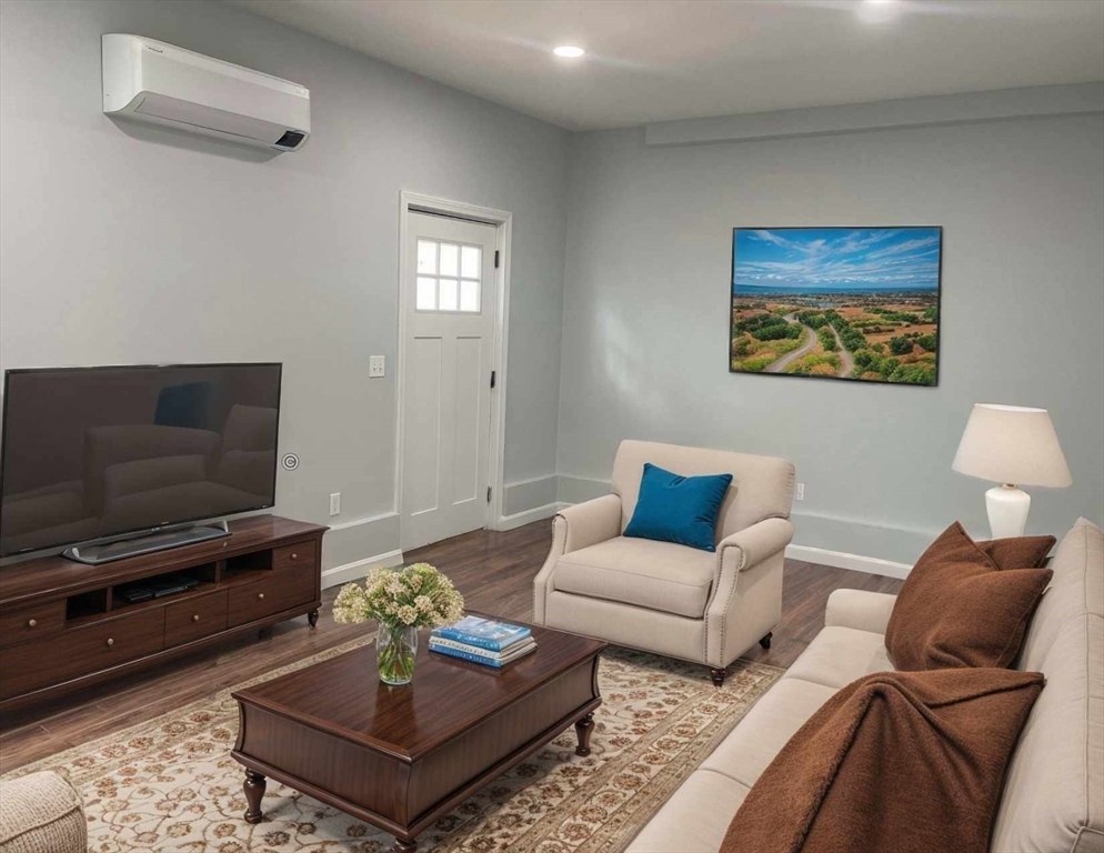 160 Franklin St, Fall River