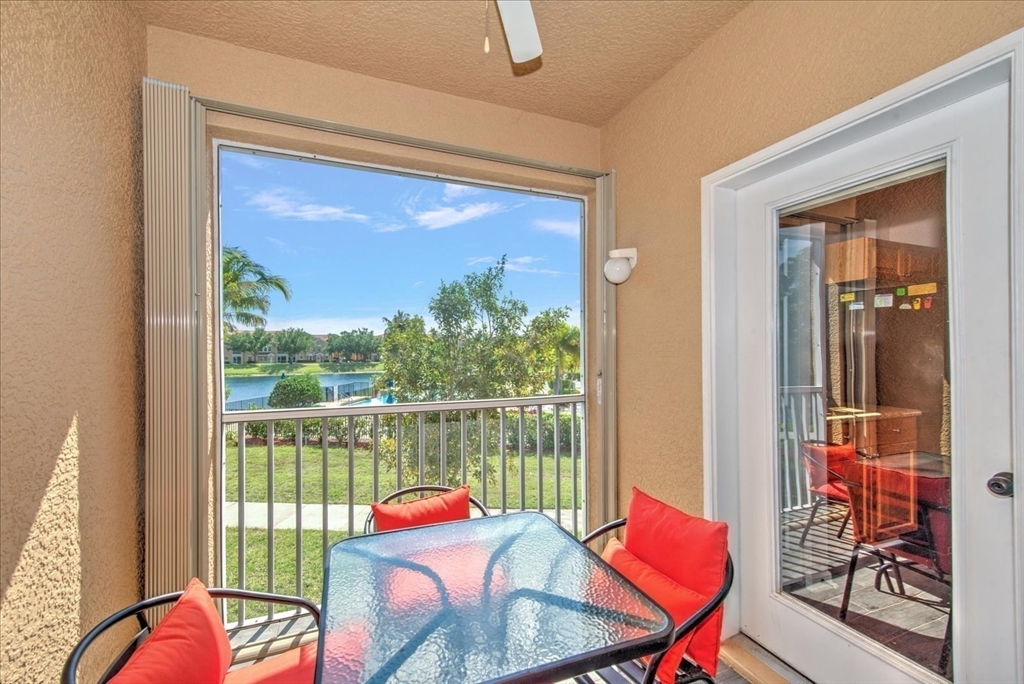1757 Concordia Lake Circle, Cape Coral