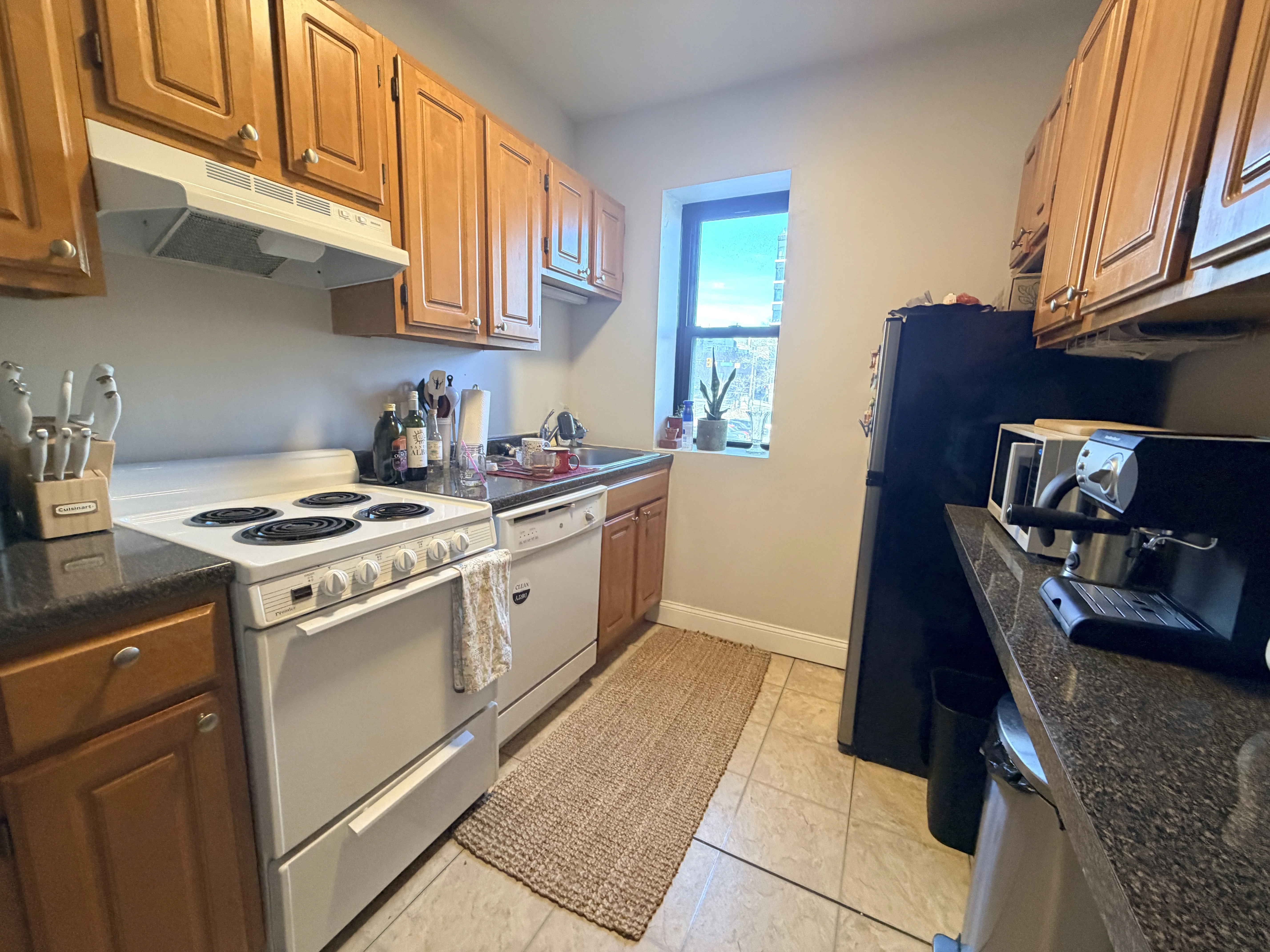 829 Beacon St, Fenway