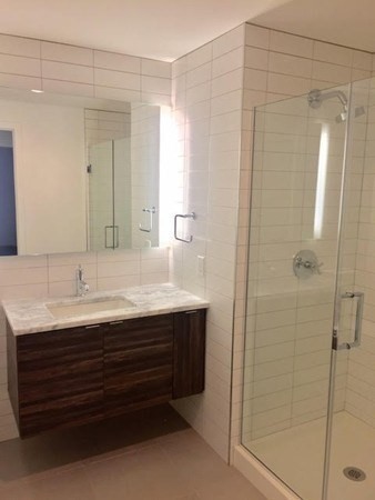 80 Fenwood, Longwood