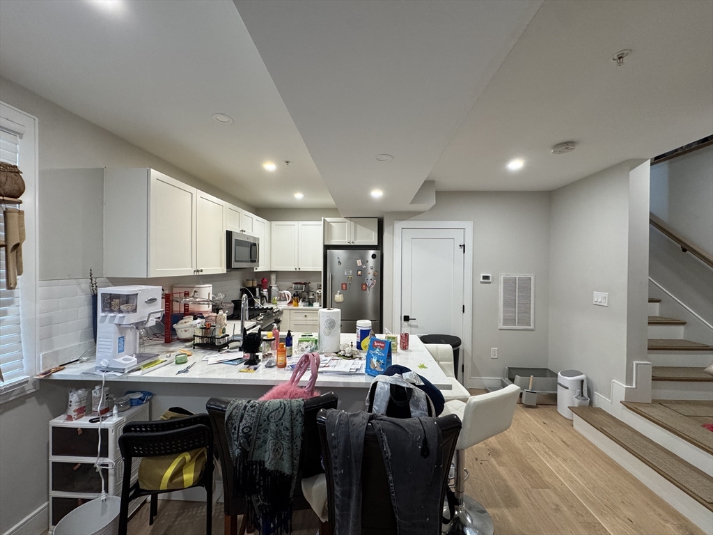 13 Greylock Rd, Allston