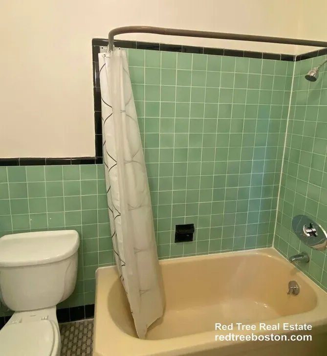 504 Beacon St, Back Bay
