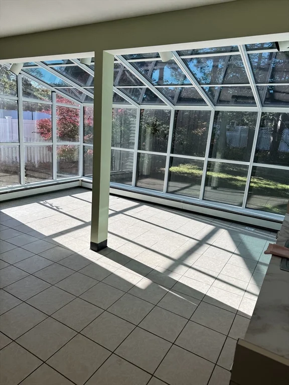 793 Dedham St, Newton