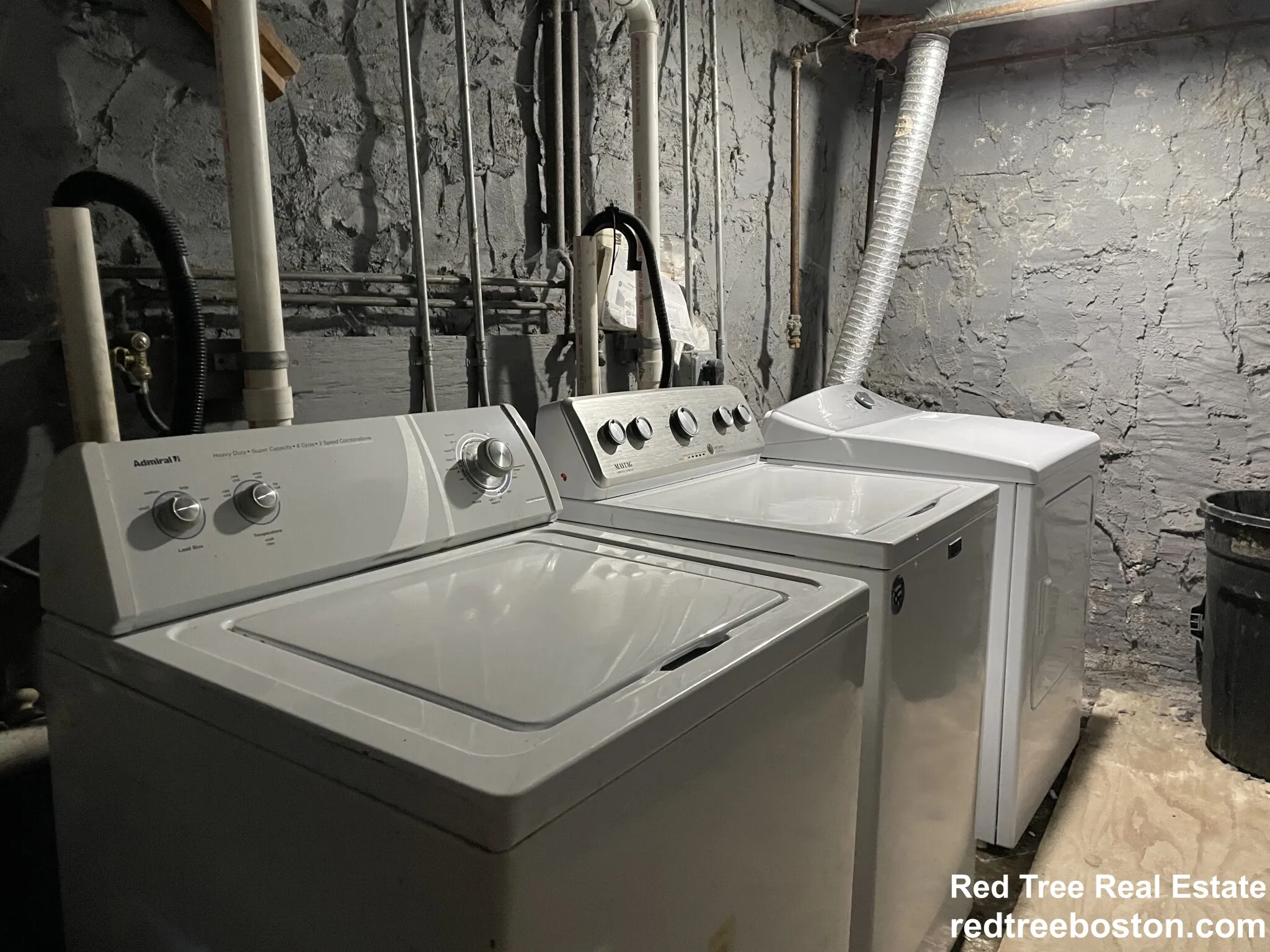 8 Eldora St, Mission Hill