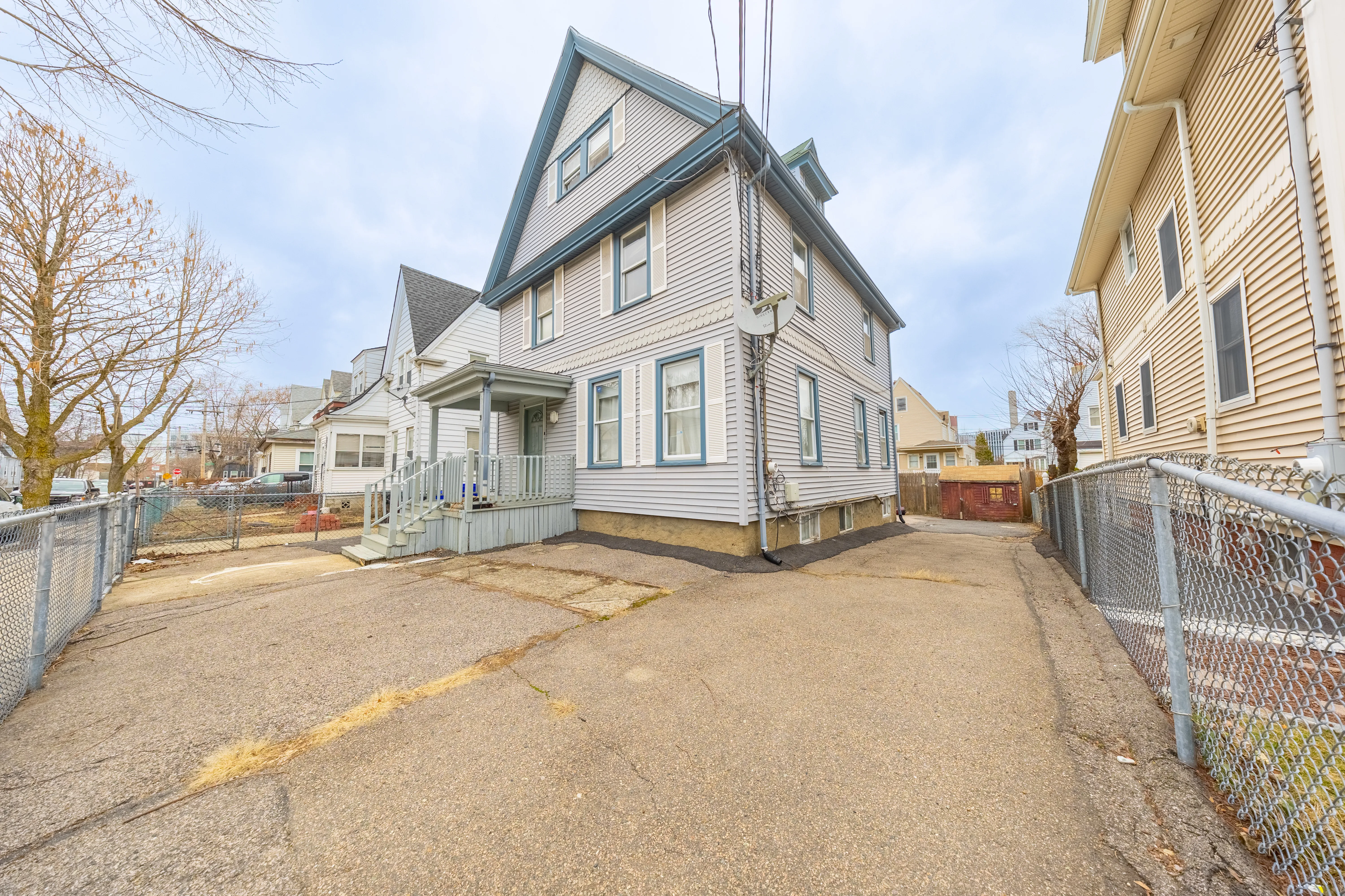 31 Seattle St, Allston