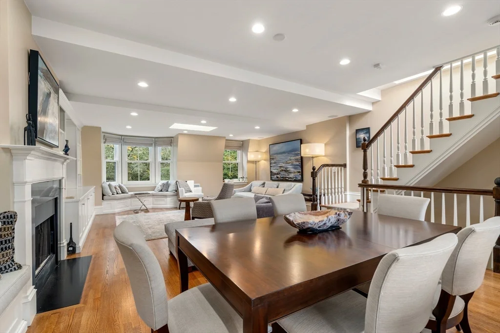 228 W Canton St, South End