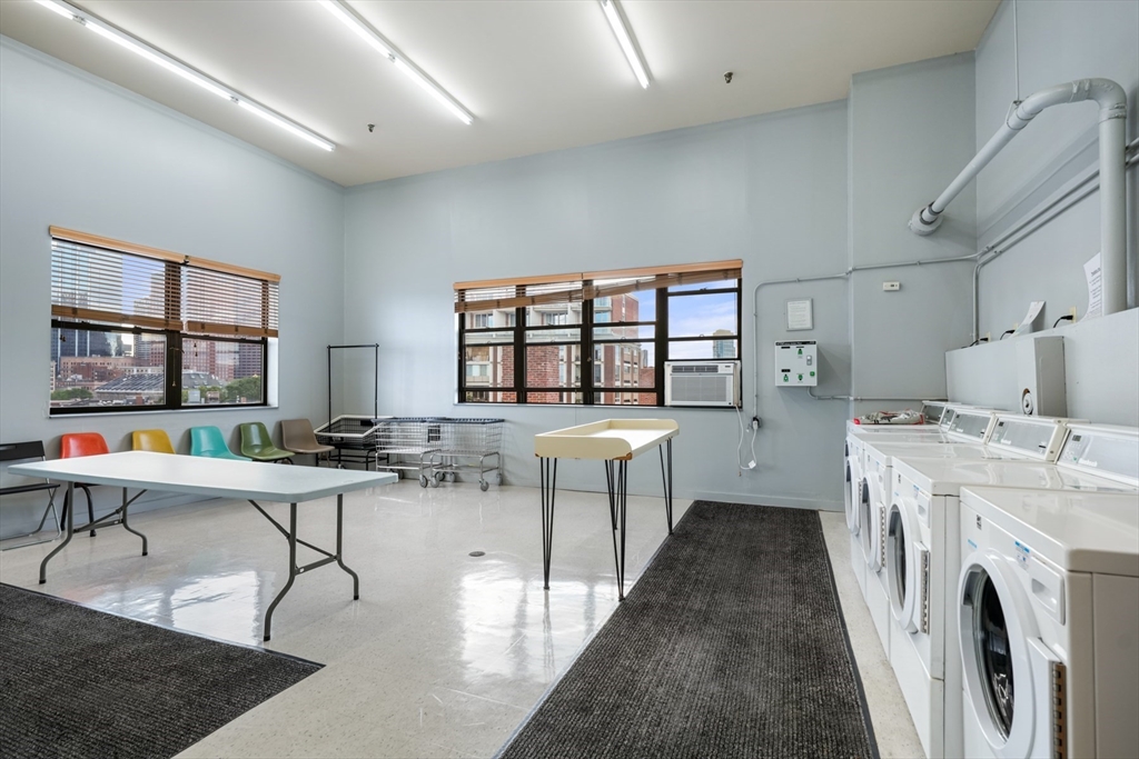 28 Atlantic Ave, Waterfront