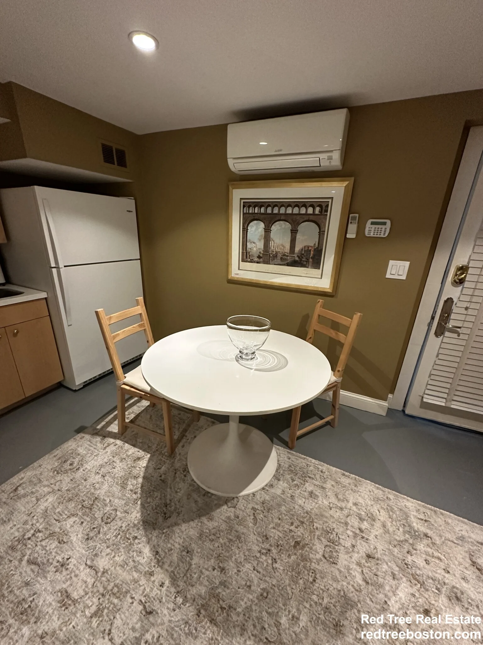 25 Westfield Rd, West Newton