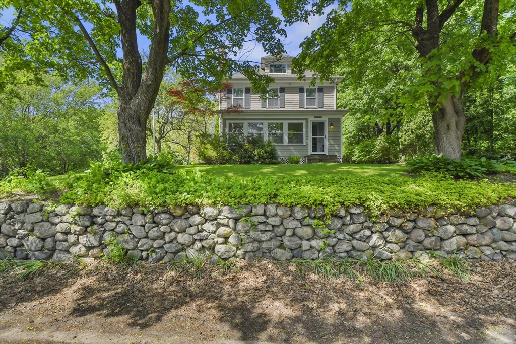 209 Curve St, Millis