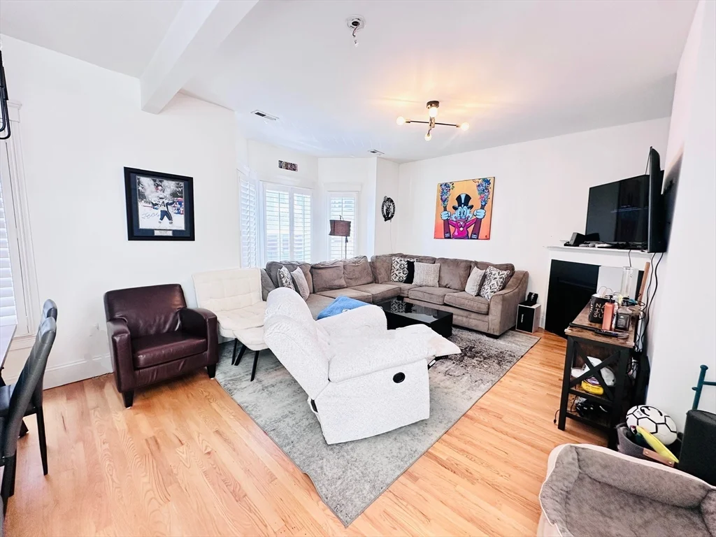 598 East 5th St, South Boston