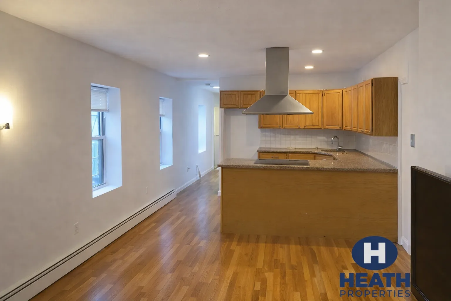 22 Saint Cyprians Pl, Roxbury