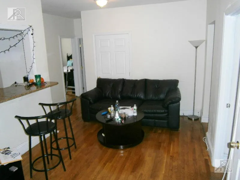 54 Egmont St, North Brookline