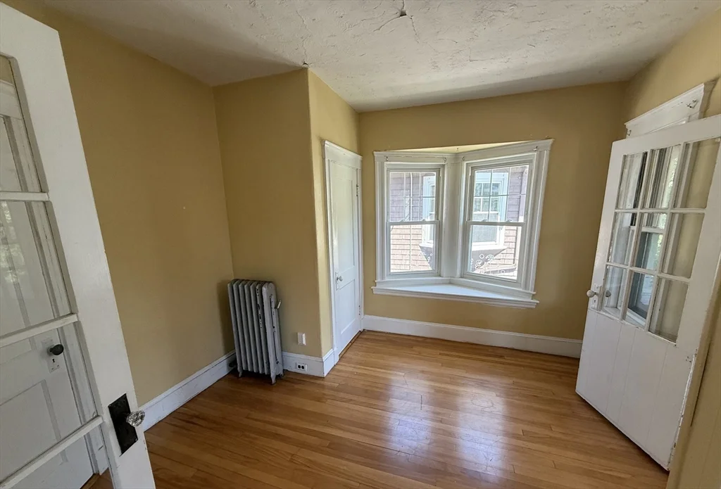 20 Benton Rd, Tufts University