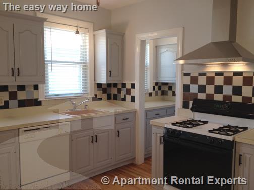 35 Frederick Ave, Tufts