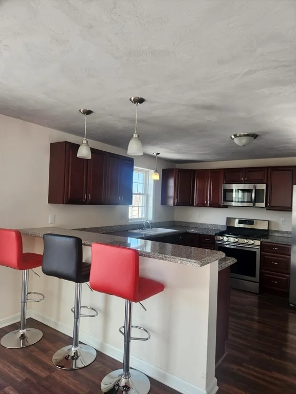 24 Bittersweet Blvd, Worcester