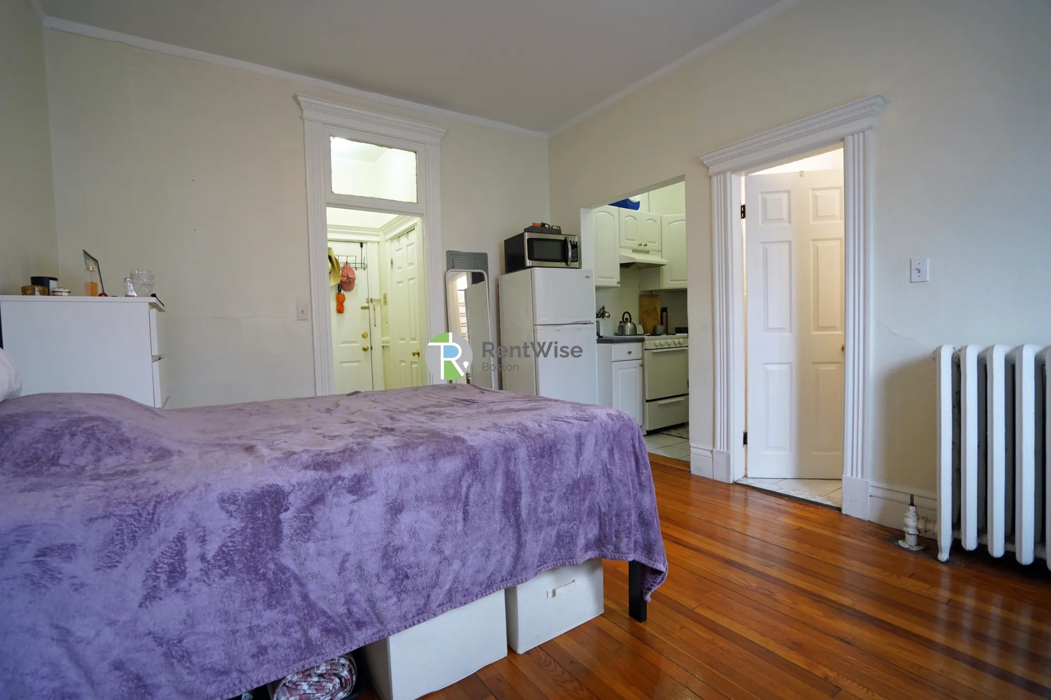 1302 Commonwealth Ave, Allston