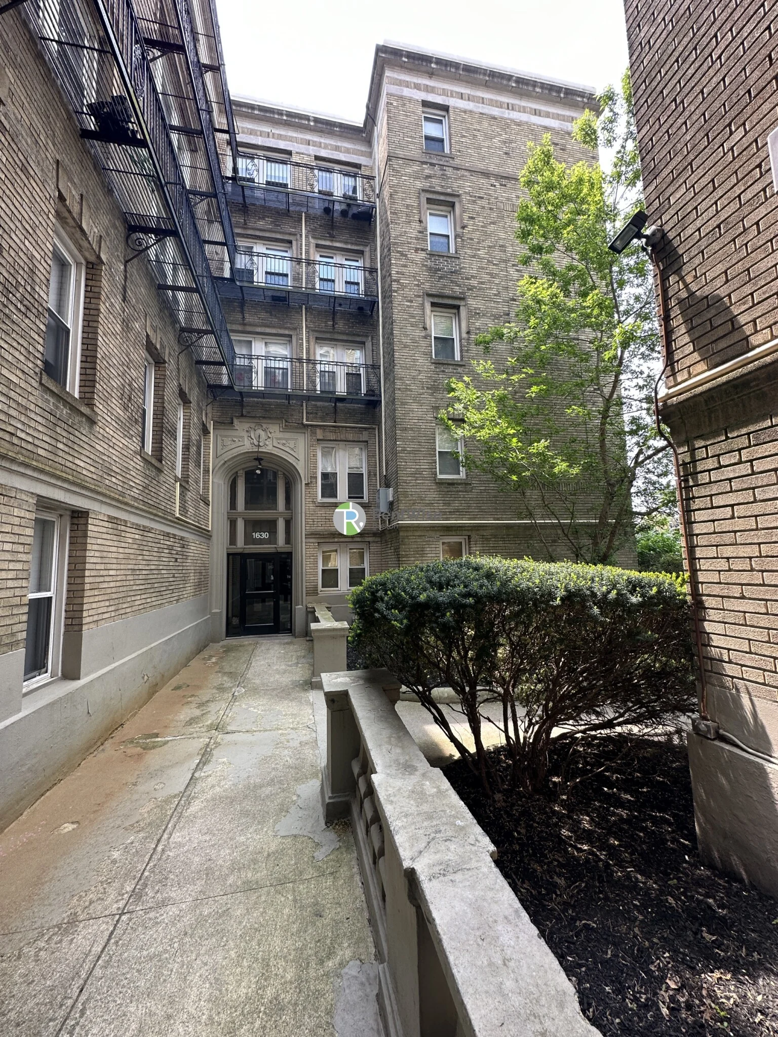 1630 Commonwealth Ave, Brighton