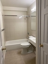 240 East 8th St, South Boston