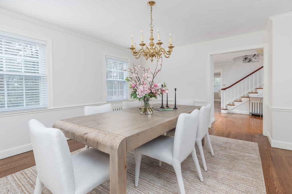 22 Bradford Rd, Weston