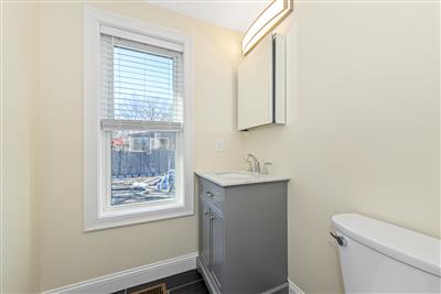 232 Fulton St, Medford