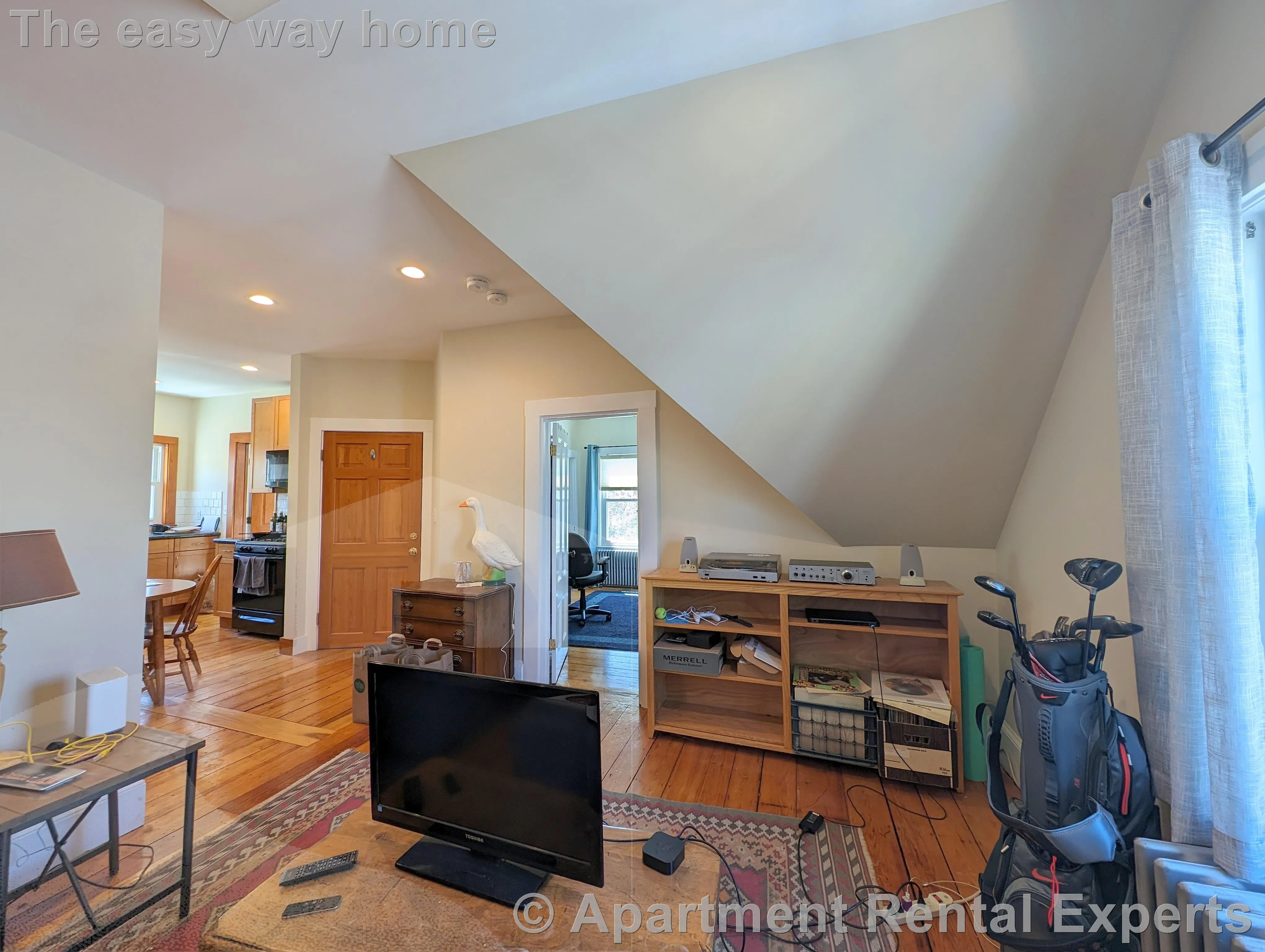 36 Orchard St, Tufts