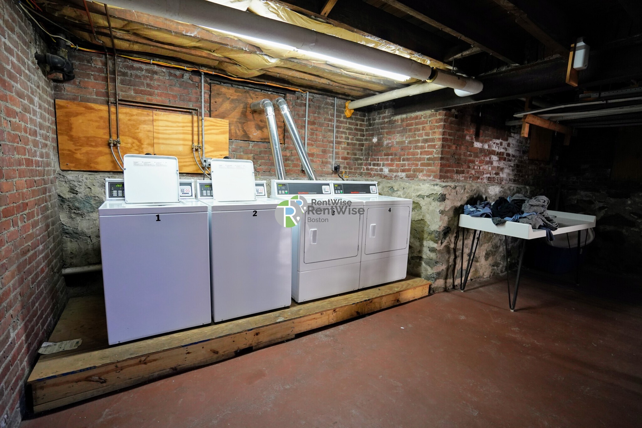 50 Park Vale Ave, Allston